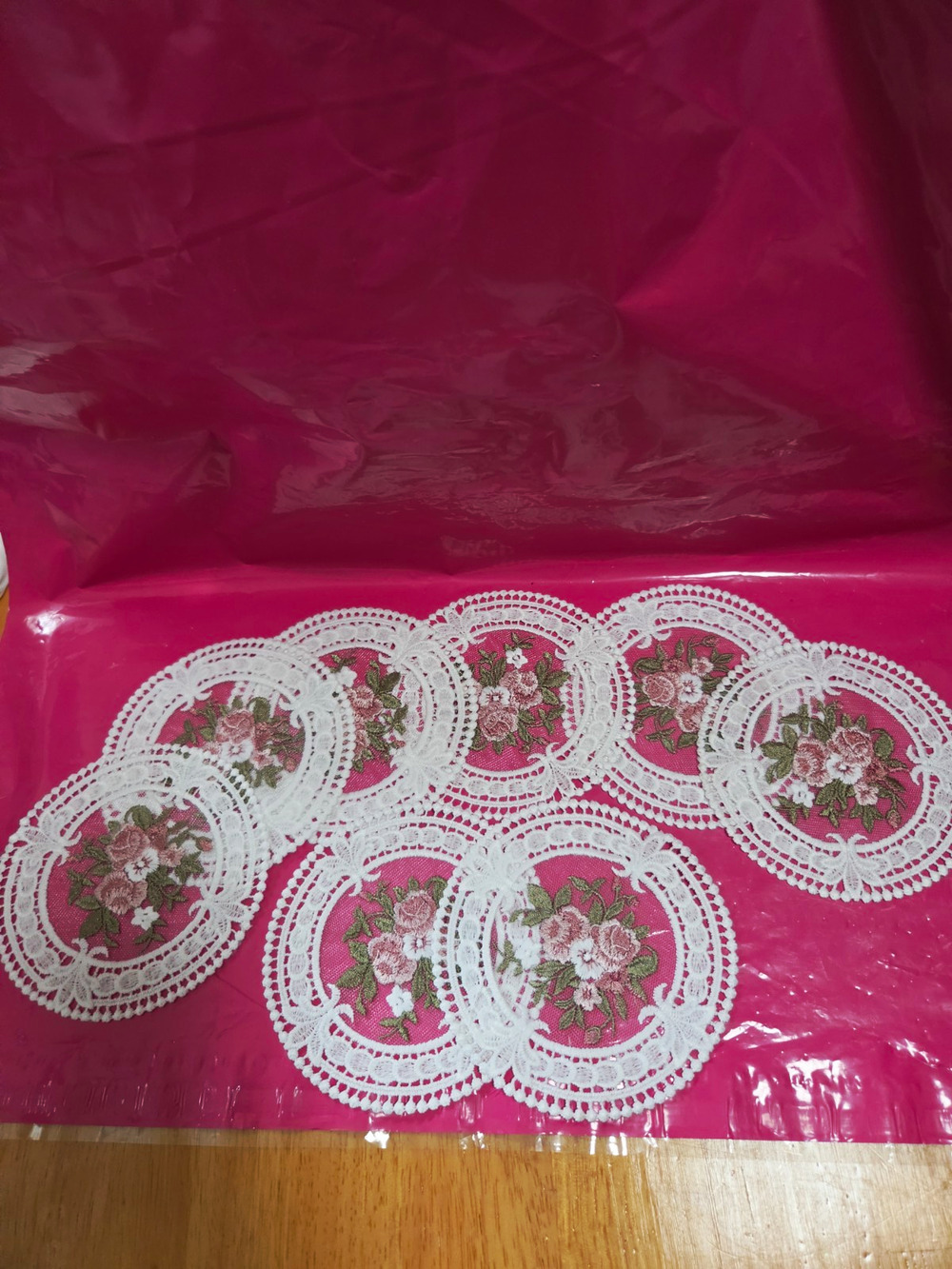 Set of 8 Round Lace Fabric Embroidered Floral Coasters White Pink Green 5in